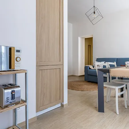 Apartment La Delux/ Vista Mare7 Centro
