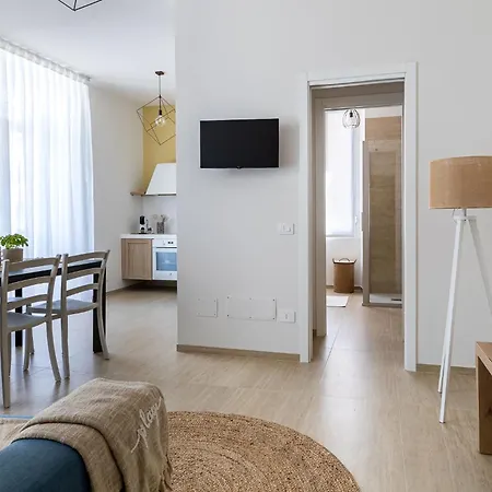 La Delux/ Vista Mare7 Centro Apartment Diano Marina