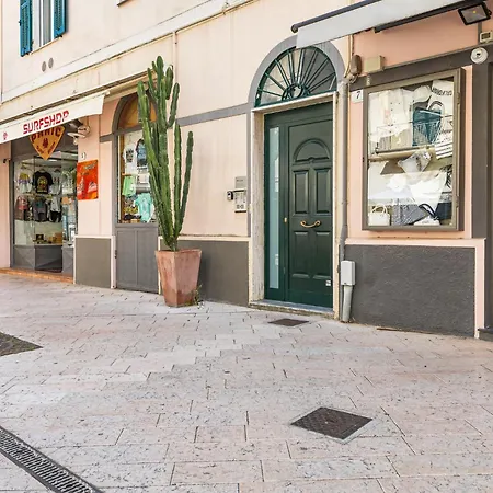 La Delux/ Vista Mare7 Centro Diano Marina
