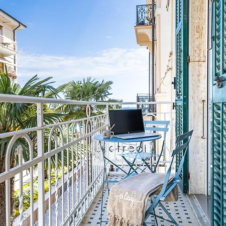 Apartment La Delux/ Vista Mare7 Centro *