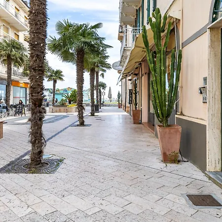 La Delux/ Vista Mare7 Centro Diano Marina